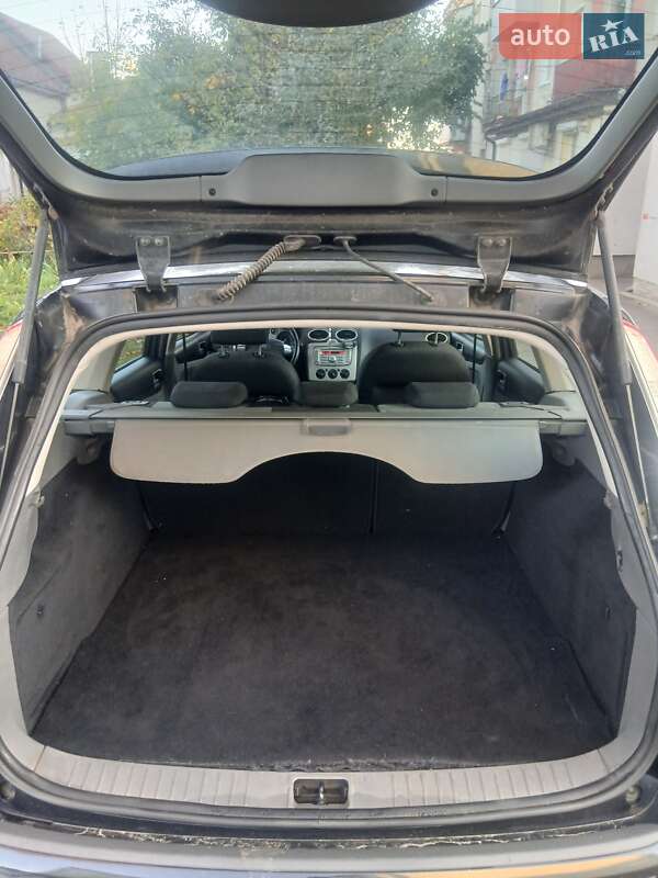 Хетчбек Ford Focus 2009 в Калуші