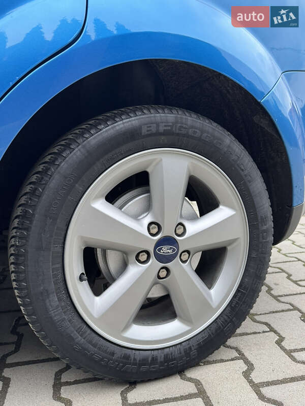 Хэтчбек Ford Focus 2004 в Ивано-Франковске фото 6 Хэтчбек Ford Focus 2004 в Ивано-Франковске