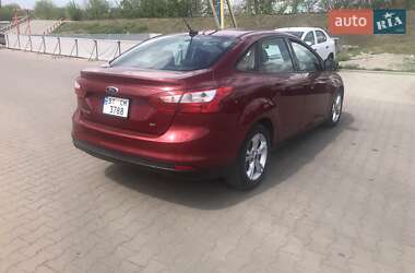 Седан Ford Focus 2012 в 