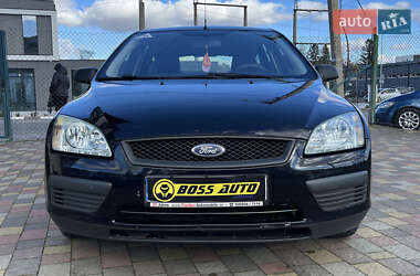 Універсал Ford Focus 2006 в  фото 2 Універсал Ford Focus 2006 в