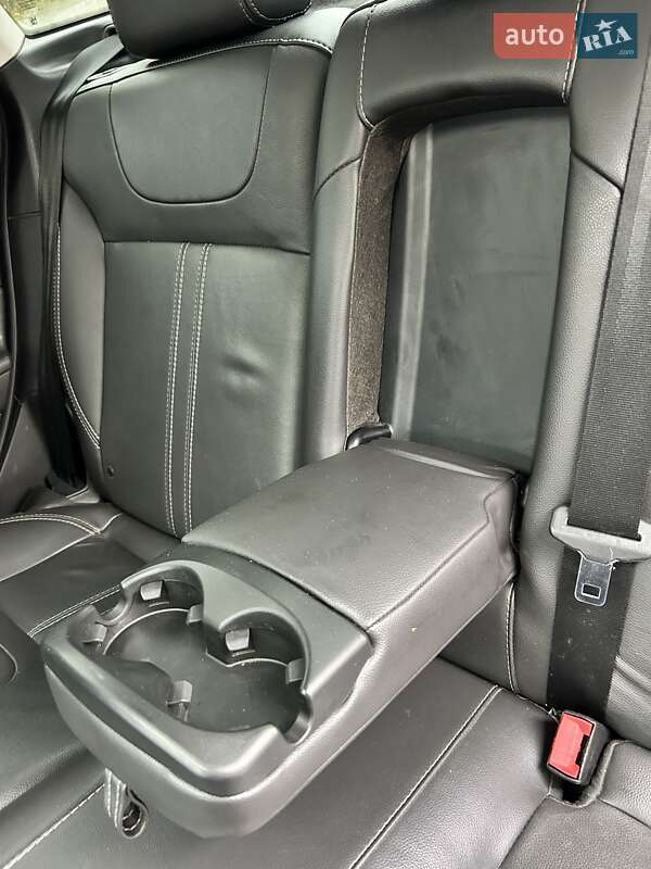 Седан Ford Focus 2013 в Сумах