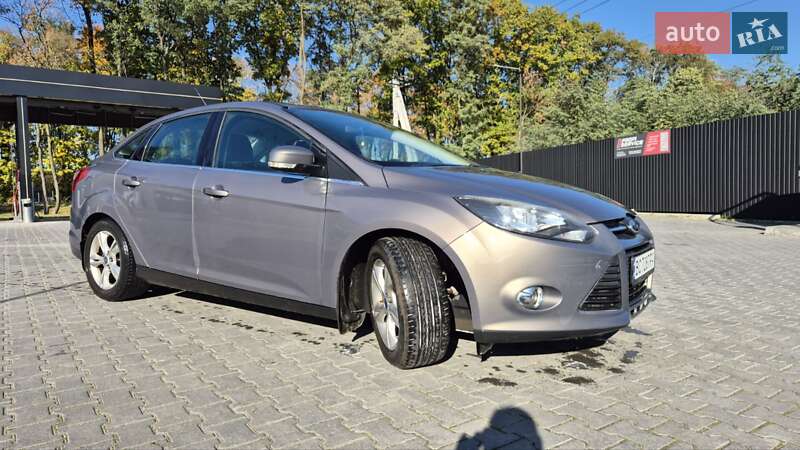 Седан Ford Focus 2013 в Львові фото 2 Седан Ford Focus 2013 в Львові