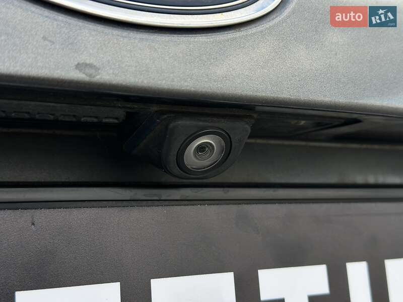 Седан Ford Focus 2016 в Черновцах