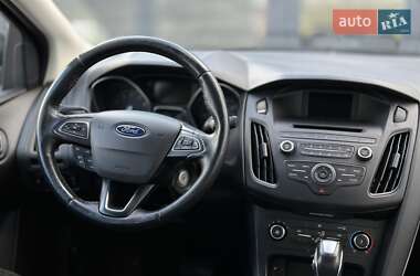 Седан Ford Focus 2016 в  фото 20 Седан Ford Focus 2016 в