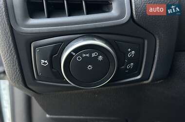 Седан Ford Focus 2016 в  фото 25 Седан Ford Focus 2016 в