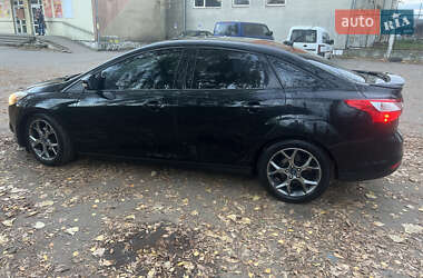 Седан Ford Focus 2013 в 