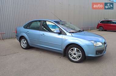 Седан Ford Focus 2005 в 
