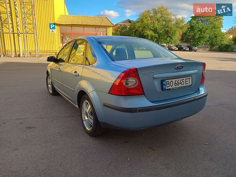 Седан Ford Focus 2005 в Кропивницком