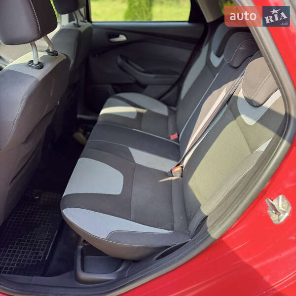 Хэтчбек Ford Focus 2011 в Львове