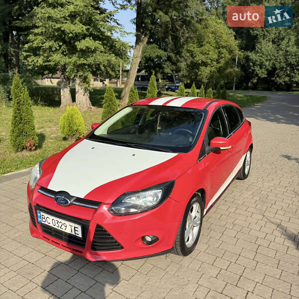 Хэтчбек Ford Focus 2011 в Львове