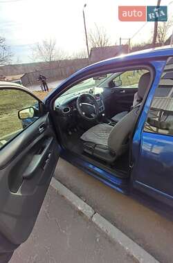 Хэтчбек Ford Focus 2007 в 