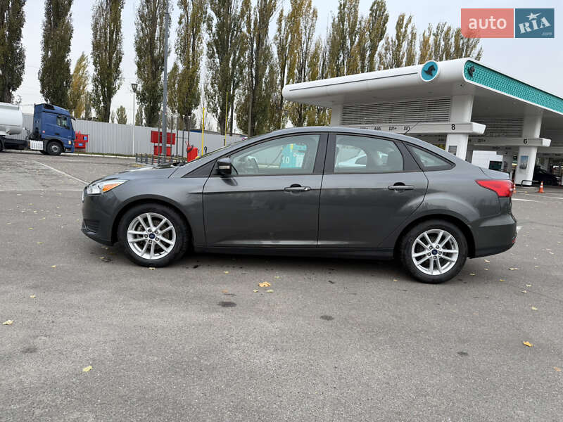 Седан Ford Focus 2017 в Киеве
