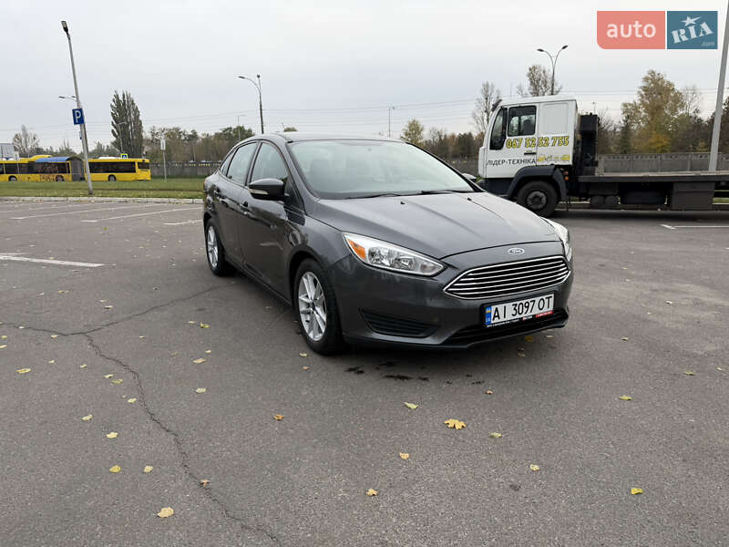Седан Ford Focus 2017 в Киеве