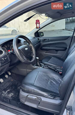 Хетчбек Ford Focus 2007 в 