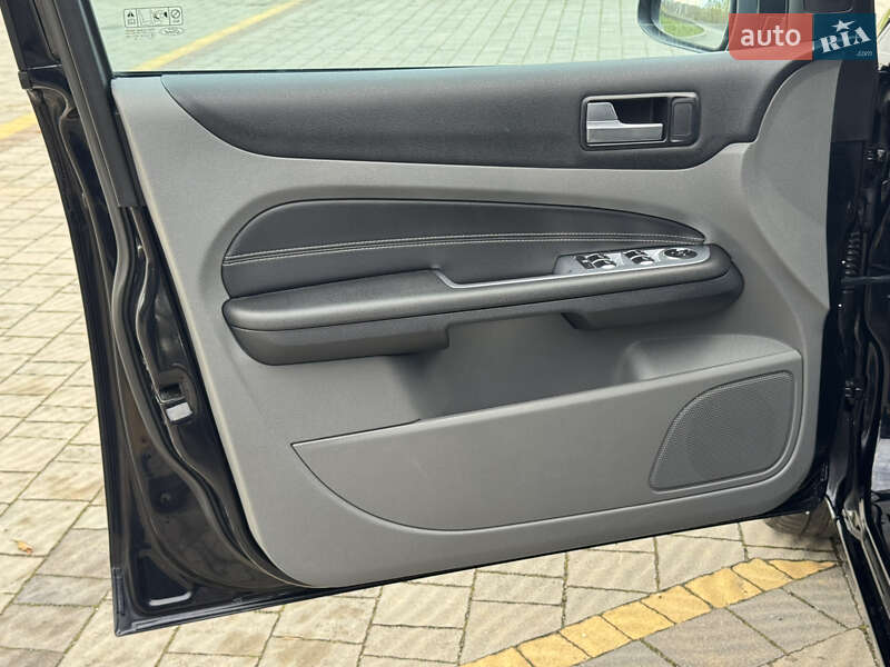 Хетчбек Ford Focus 2008 в Стрию фото 40 Хетчбек Ford Focus 2008 в Стрию