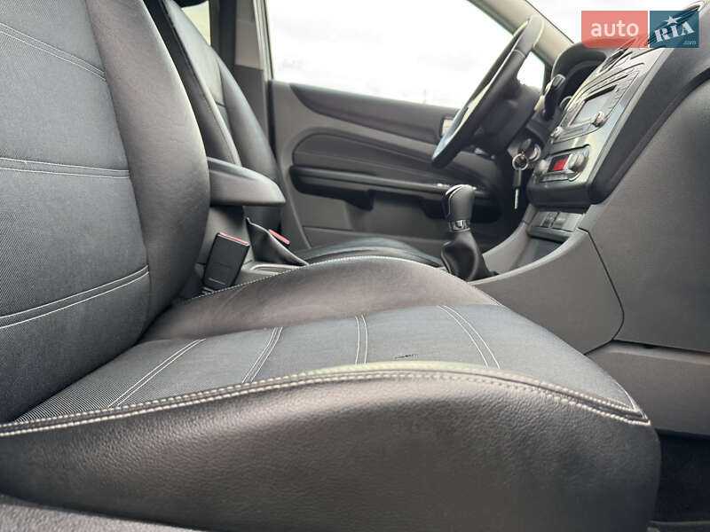Хетчбек Ford Focus 2008 в Стрию фото 87 Хетчбек Ford Focus 2008 в Стрию