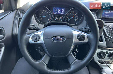 Седан Ford Focus 2013 в 