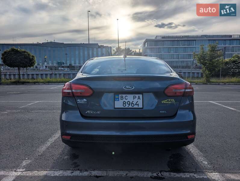Седан Ford Focus 2018 в Львове