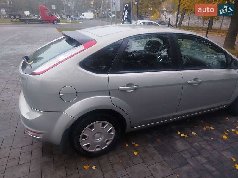 Хэтчбек Ford Focus 2009 в Ровно фото 9 Хэтчбек Ford Focus 2009 в Ровно