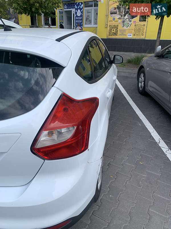 Хетчбек Ford Focus 2012 в Софіївській Борщагівці фото 11 Хетчбек Ford Focus 2012 в Софіївській Борщагівці