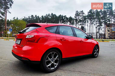 Хетчбек Ford Focus 2014 в  фото 8 Хетчбек Ford Focus 2014 в