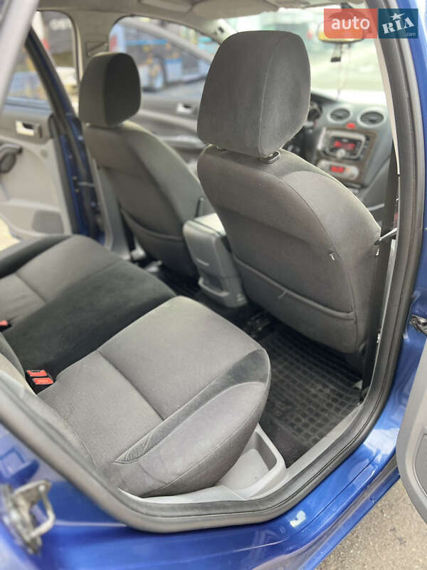 Седан Ford Focus 2008 в Киеве фото 17 Седан Ford Focus 2008 в Киеве