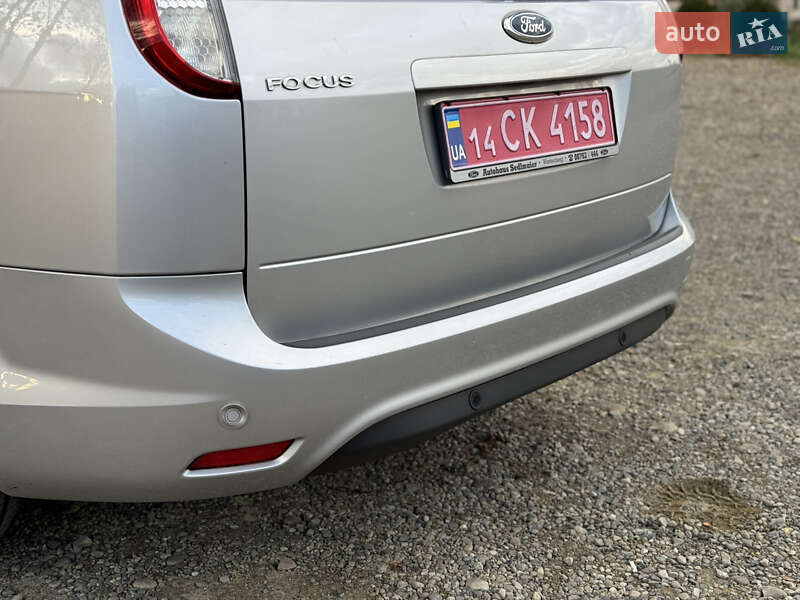 Універсал Ford Focus 2010 в Долині фото 12 Універсал Ford Focus 2010 в Долині