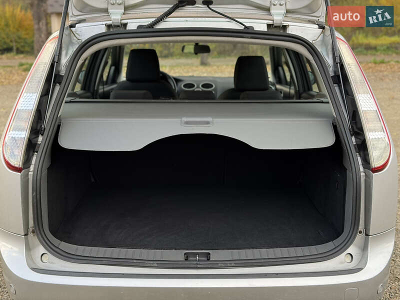 Універсал Ford Focus 2010 в Долині фото 32 Універсал Ford Focus 2010 в Долині