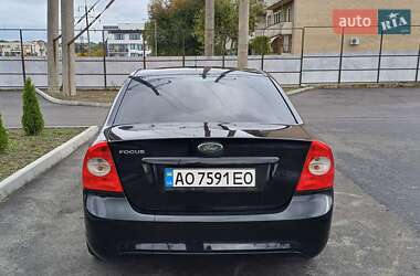 Седан Ford Focus 2008 в  фото 8 Седан Ford Focus 2008 в