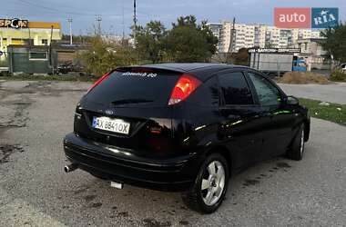 Хэтчбек Ford Focus 2007 в 