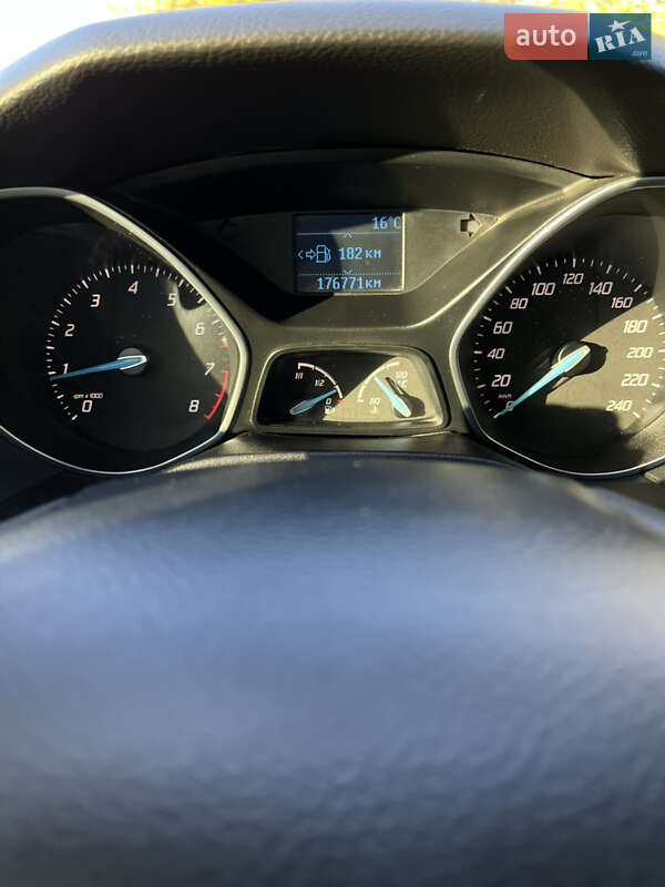 Седан Ford Focus 2011 в Олександрії