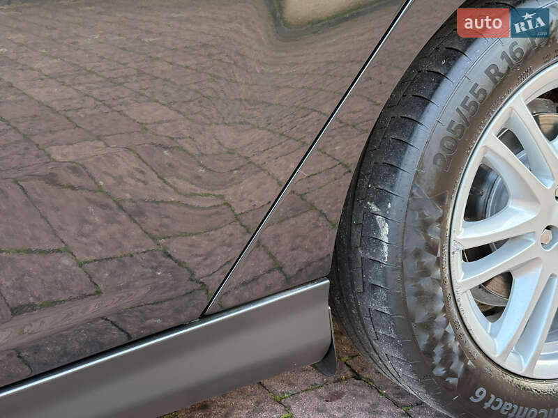 Универсал Ford Focus 2013 в Стрые