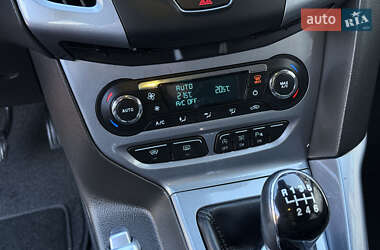 Универсал Ford Focus 2013 в 