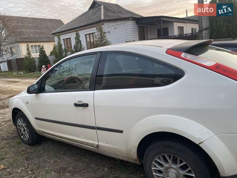 Универсал Ford Focus 2006 в Змиеве фото 10 Универсал Ford Focus 2006 в Змиеве
