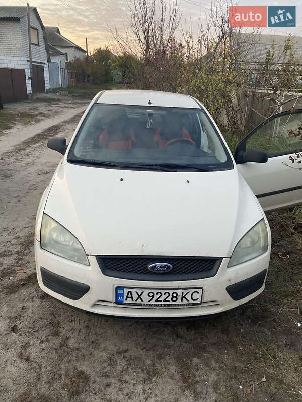 Универсал Ford Focus 2006 в Змиеве фото 14 Универсал Ford Focus 2006 в Змиеве