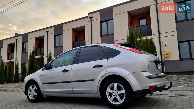 Хетчбек Ford Focus 2005 в Луцьку фото 36 Хетчбек Ford Focus 2005 в Луцьку