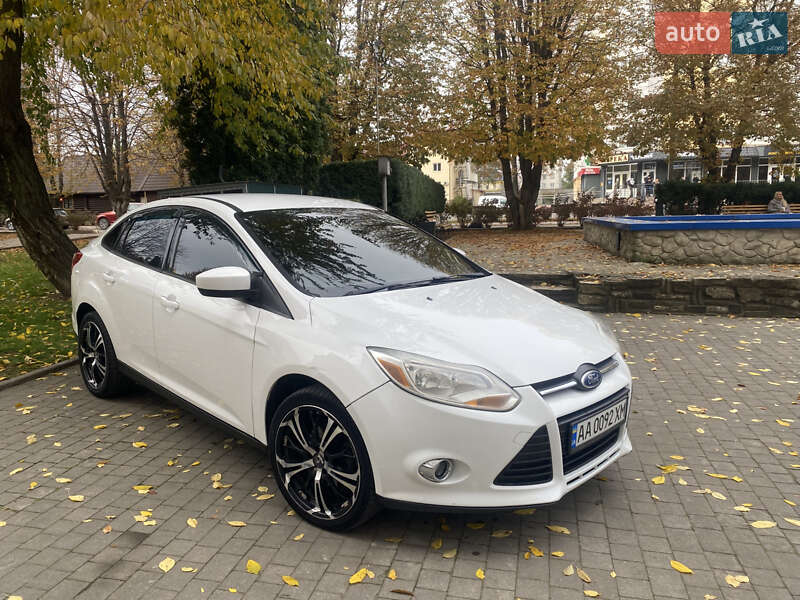 Ford Focus 2011