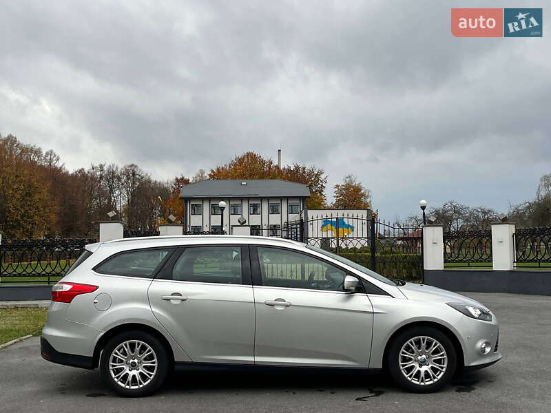 Універсал Ford Focus 2013 в Звягелі