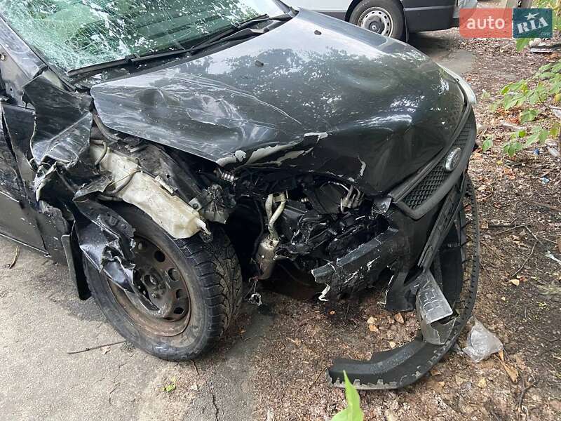 Седан Ford Focus 2007 в Києві фото 2 Седан Ford Focus 2007 в Києві