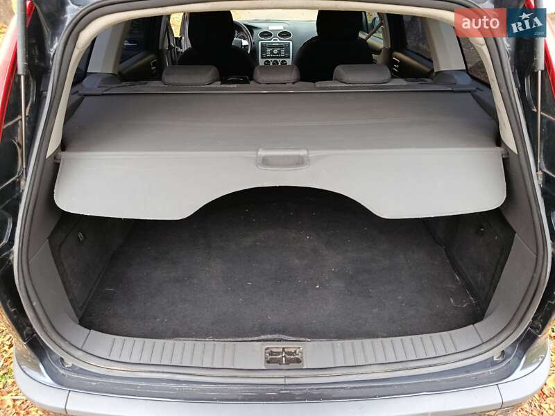 Універсал Ford Focus 2005 в Рівному фото 11 Універсал Ford Focus 2005 в Рівному
