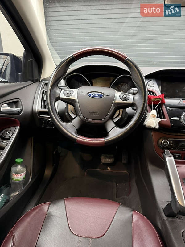 Хэтчбек Ford Focus 2012 в Днепре фото 17 Хэтчбек Ford Focus 2012 в Днепре
