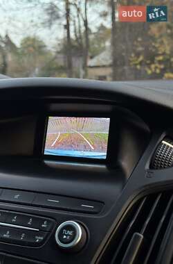 Седан Ford Focus 2018 в  фото 20 Седан Ford Focus 2018 в