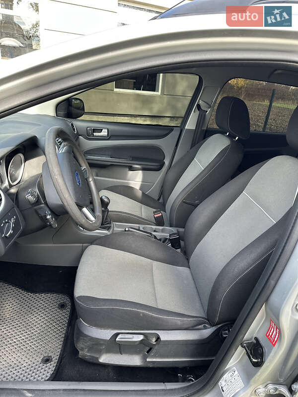 Универсал Ford Focus 2010 в Коломые фото 13 Универсал Ford Focus 2010 в Коломые