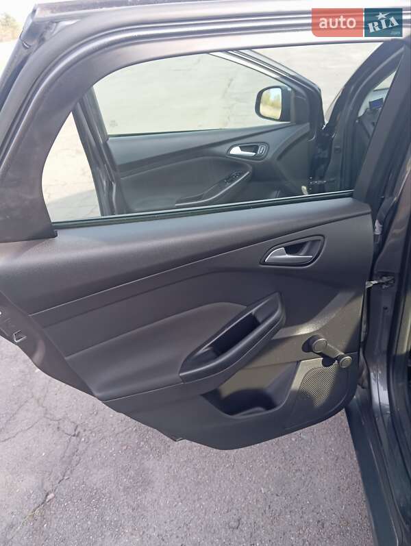 Універсал Ford Focus 2015 в Луцьку фото 23 Універсал Ford Focus 2015 в Луцьку