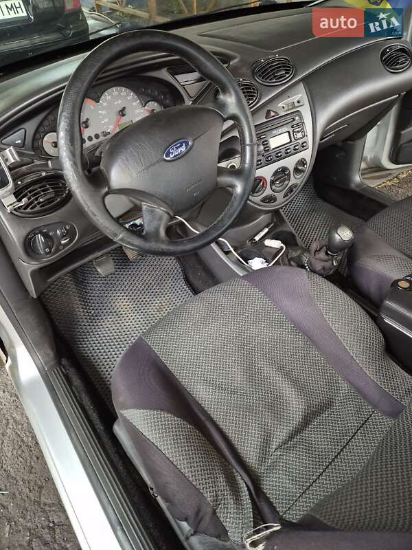 Хетчбек Ford Focus 2003 в Золотоноші фото 10 Хетчбек Ford Focus 2003 в Золотоноші