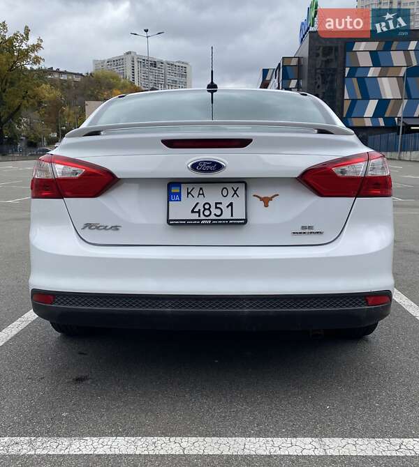 Седан Ford Focus 2013 в Киеве фото 6 Седан Ford Focus 2013 в Киеве