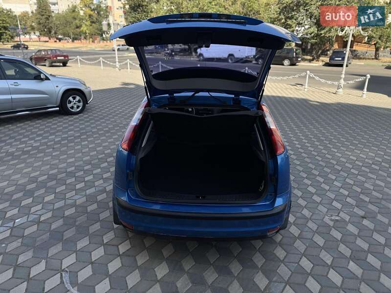 Хэтчбек Ford Focus 2007 в Черноморске фото 9 Хэтчбек Ford Focus 2007 в Черноморске