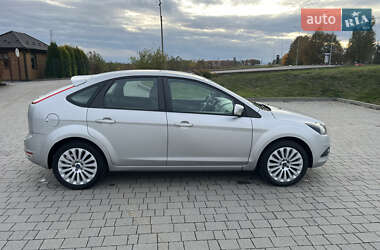 Хетчбек Ford Focus 2009 в  фото 17 Хетчбек Ford Focus 2009 в