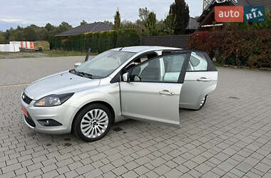 Хетчбек Ford Focus 2009 в  фото 41 Хетчбек Ford Focus 2009 в