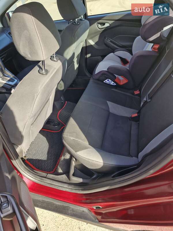 Седан Ford Focus 2014 в Виннице